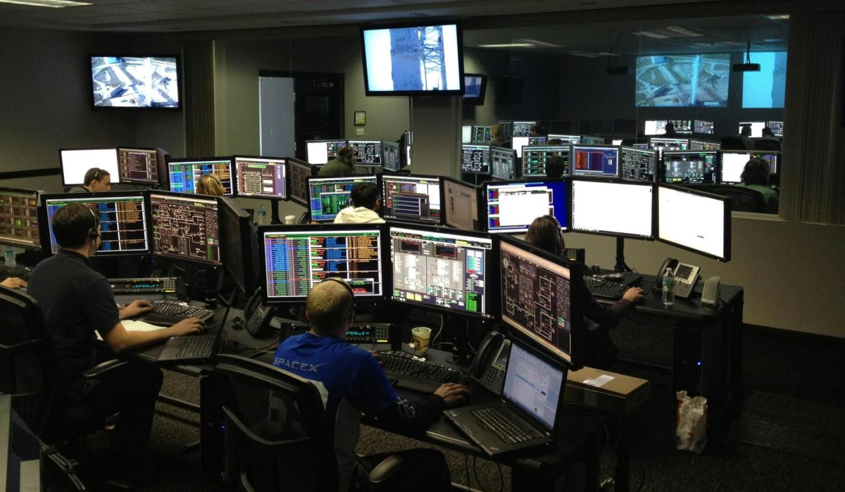 911 dispatchers dedicating their lives to the world.