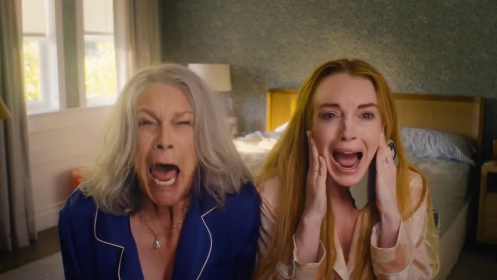 A scene from Freaky Friday when they switched bodies.